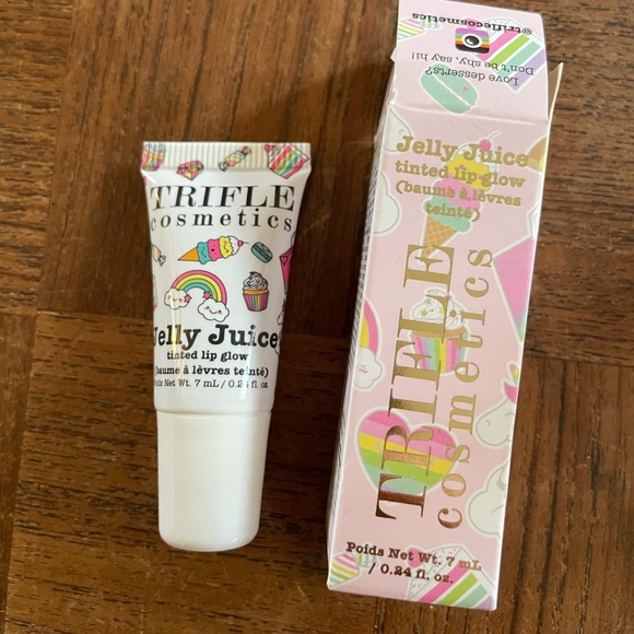 **NWT** set of 3 lip gloss/oil/balm minis - Picture 3 of 11